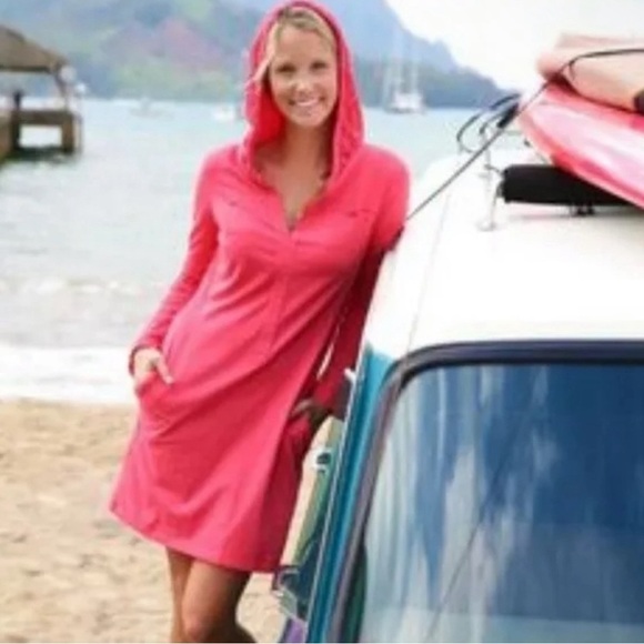 Athleta Dresses & Skirts - Athleta Carried Away Dress Crochet Hooded XS